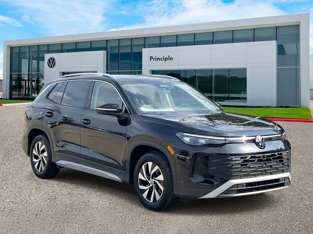 New 2026 Volkswagen Tiguan S image 2