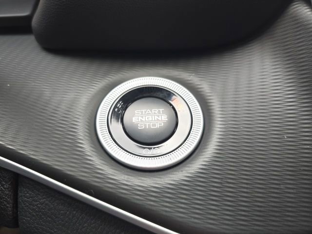 New 2026 Jeep Grand Cherokee L Laredo image 16