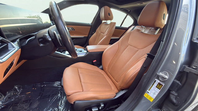 Used 2023 BMW 330i Sedan w/ M Sport Package RWD image 13