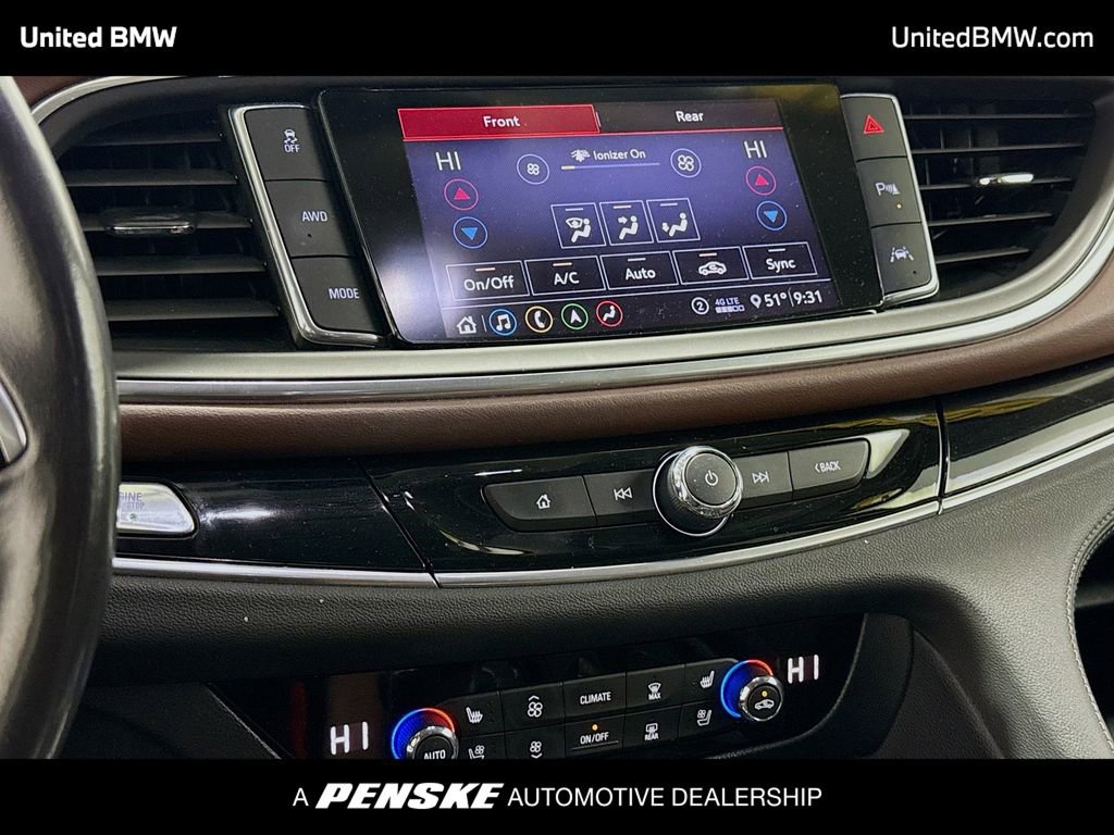 Used 2020 Buick Enclave Avenir w/ Avenir Technology Package AWD/4WD image 11