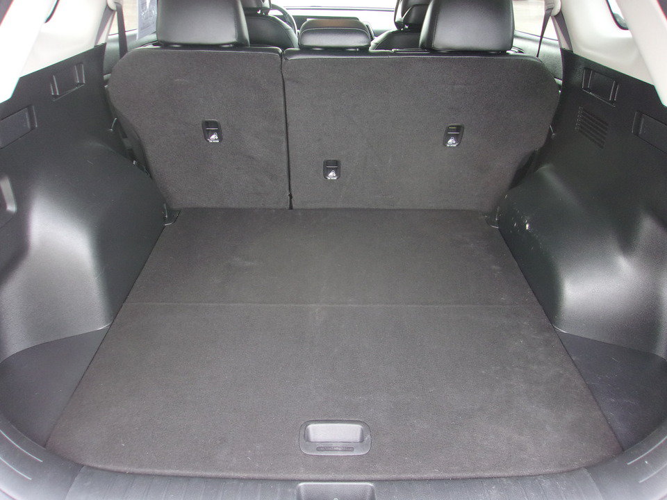 Used 2023 Kia Sportage EX AWD/4WD image 18