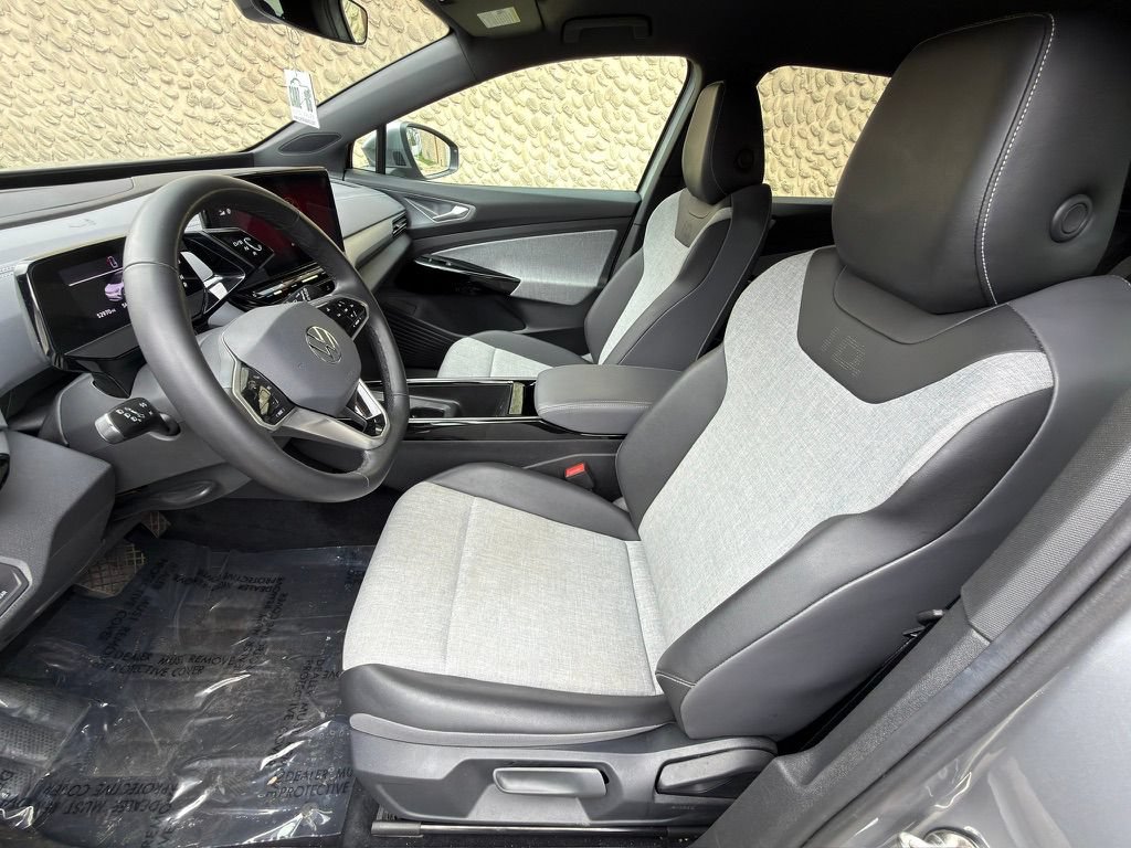 Used 2023 Volkswagen ID.4 Pro AWD/4WD image 13