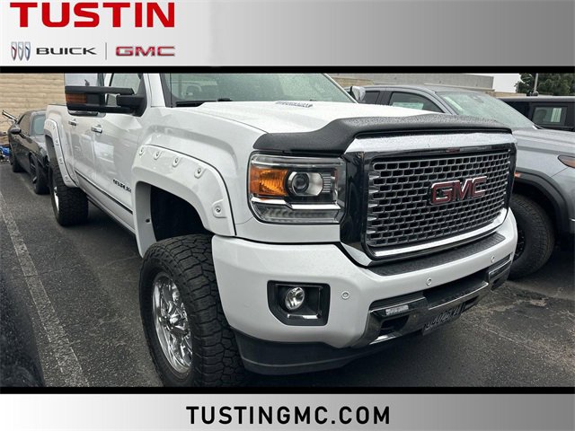 Used 2015 GMC Sierra 2500 Denali w/ Duramax Plus Package image 1