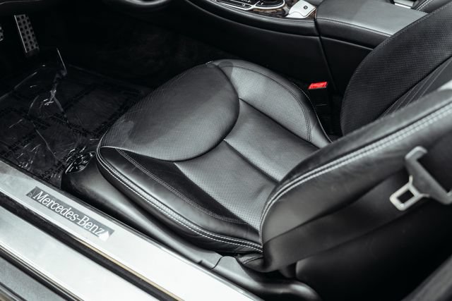 Used 2011 Mercedes-Benz SL 550 image 64
