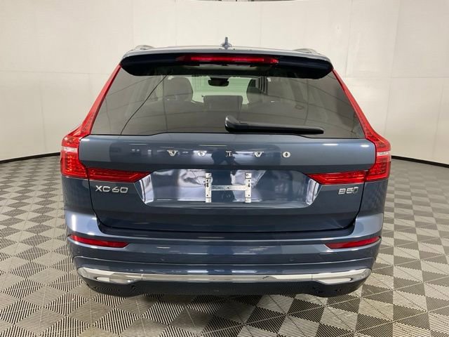 Certified 2023 Volvo XC60 B5 Plus AWD/4WD image 5
