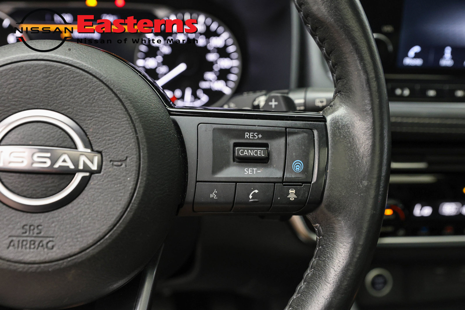 Used 2023 Nissan Rogue SL w/ SL Premium Package AWD/4WD image 16