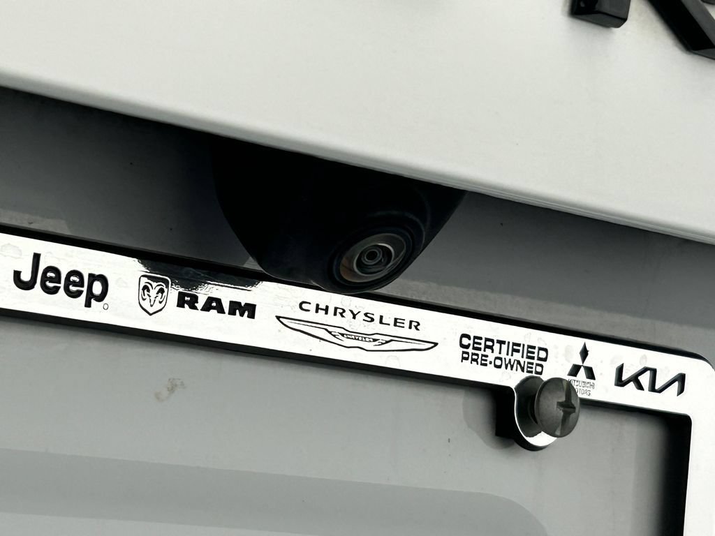 Used 2024 Chevrolet Suburban RST RWD image 40