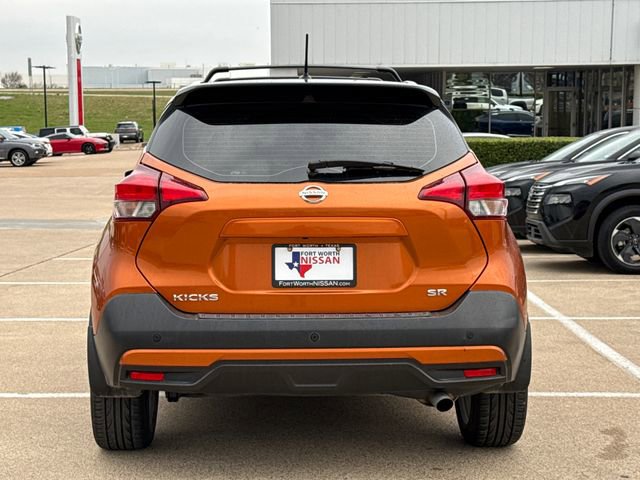 Used 2019 Nissan Kicks SR w/ SR Premium Package image 7