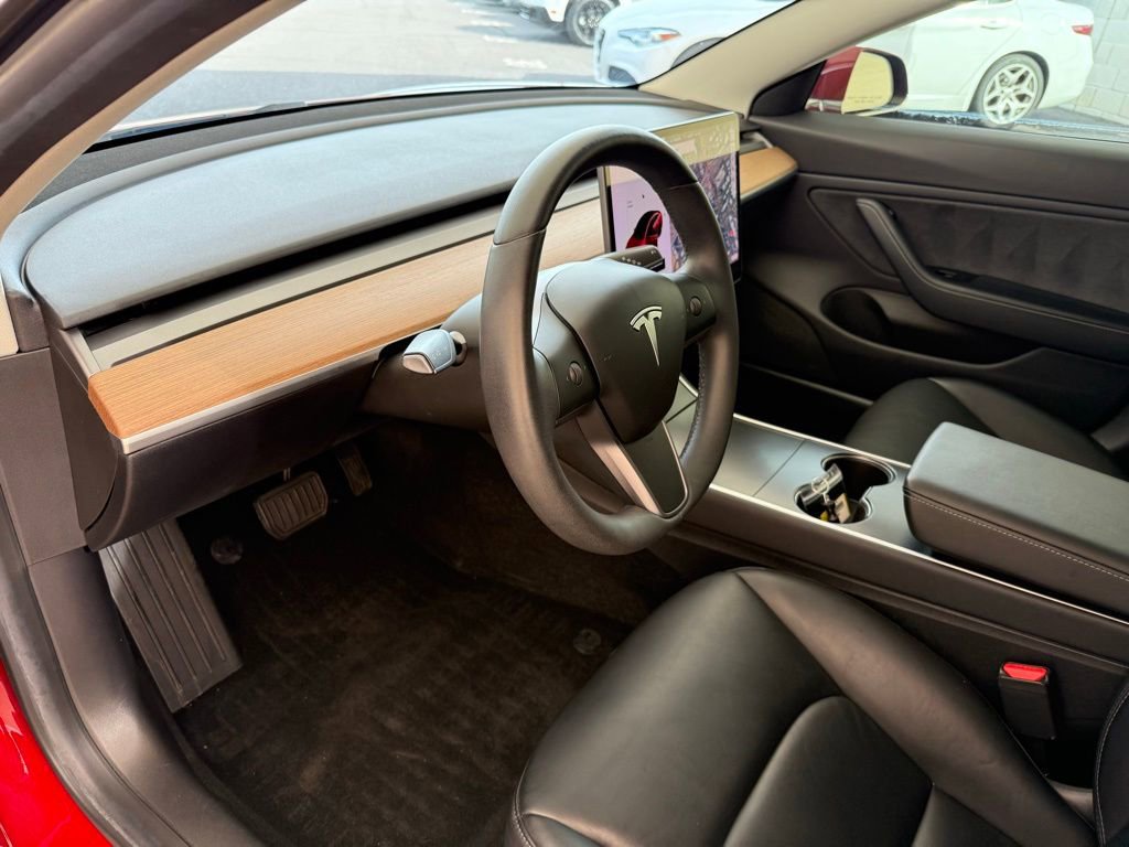 Used 2019 Tesla Model 3 Performance image 24