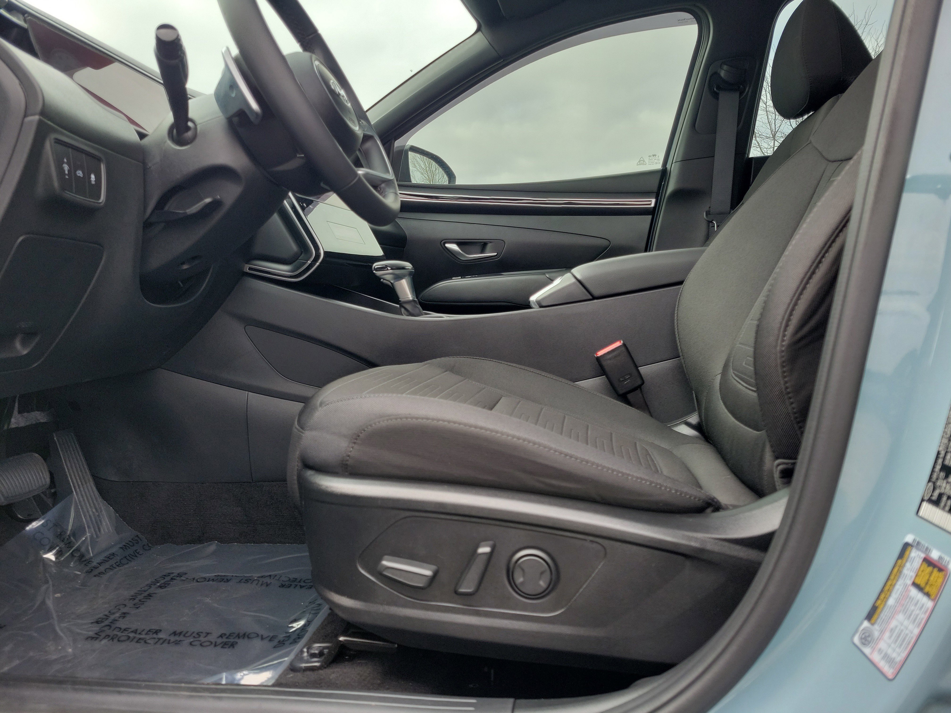 Used 2023 Hyundai Santa Cruz SEL Premium image 16