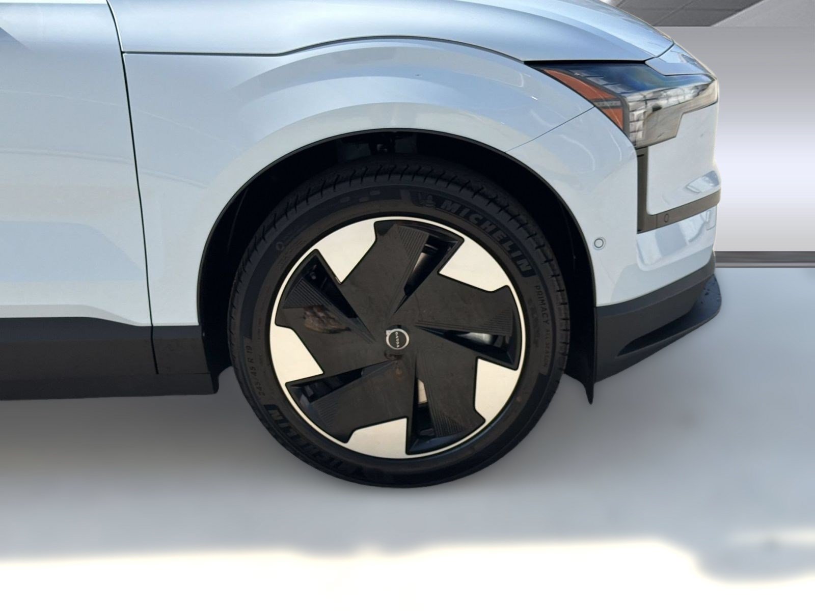 New 2026 Volvo EX30 Ultra w/ Climate Package AWD/4WD image 12