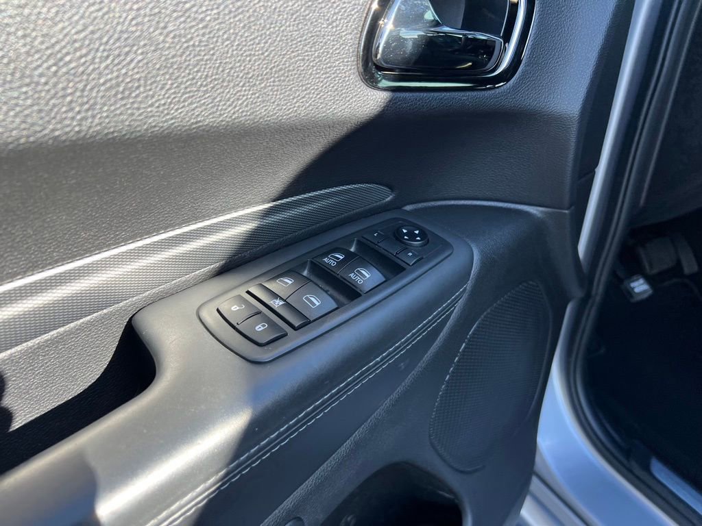 Used 2019 Dodge Durango R/T image 14