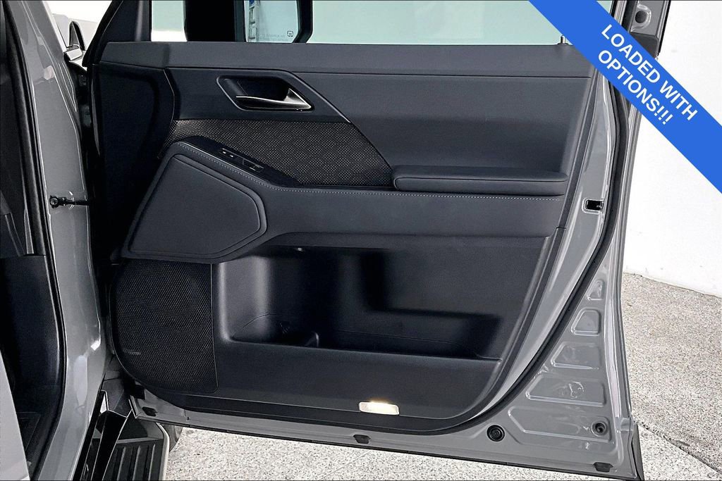 Used 2025 Lexus GX 550 image 25