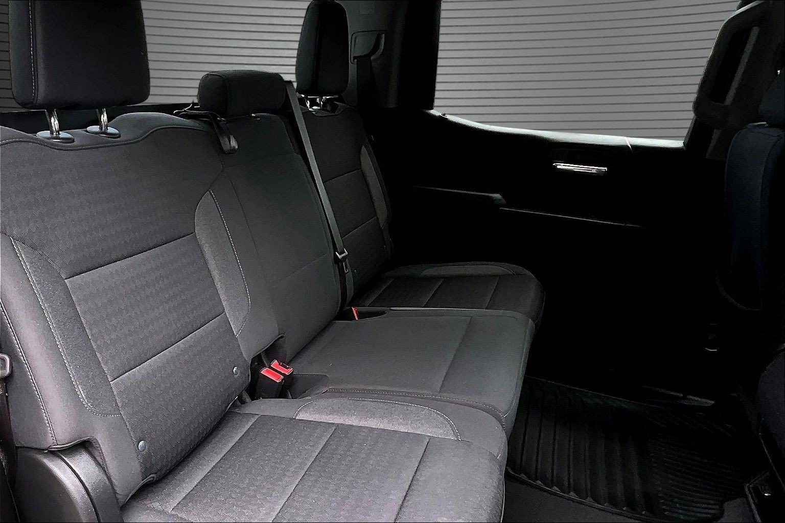 Used 2023 Chevrolet Silverado 1500 Custom AWD/4WD image 17
