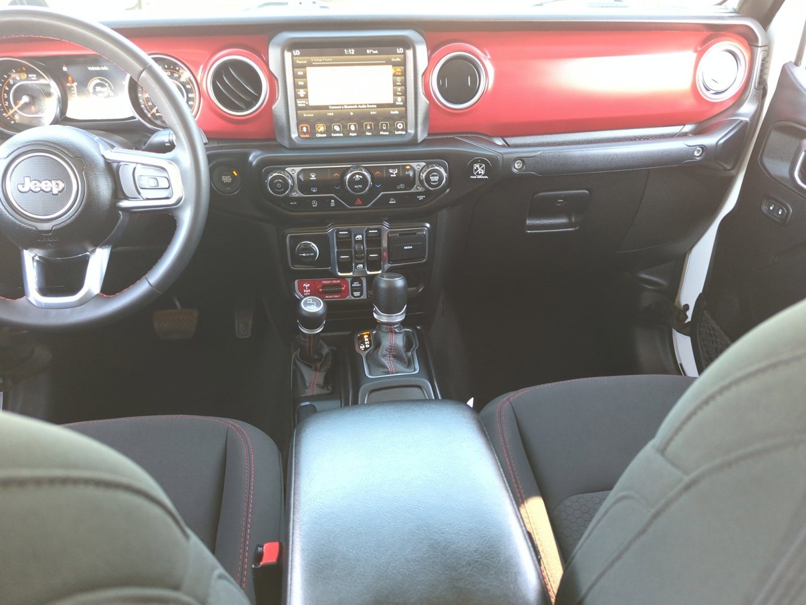 Used 2023 Jeep Gladiator Rubicon w/ Trailer Tow Package image 19