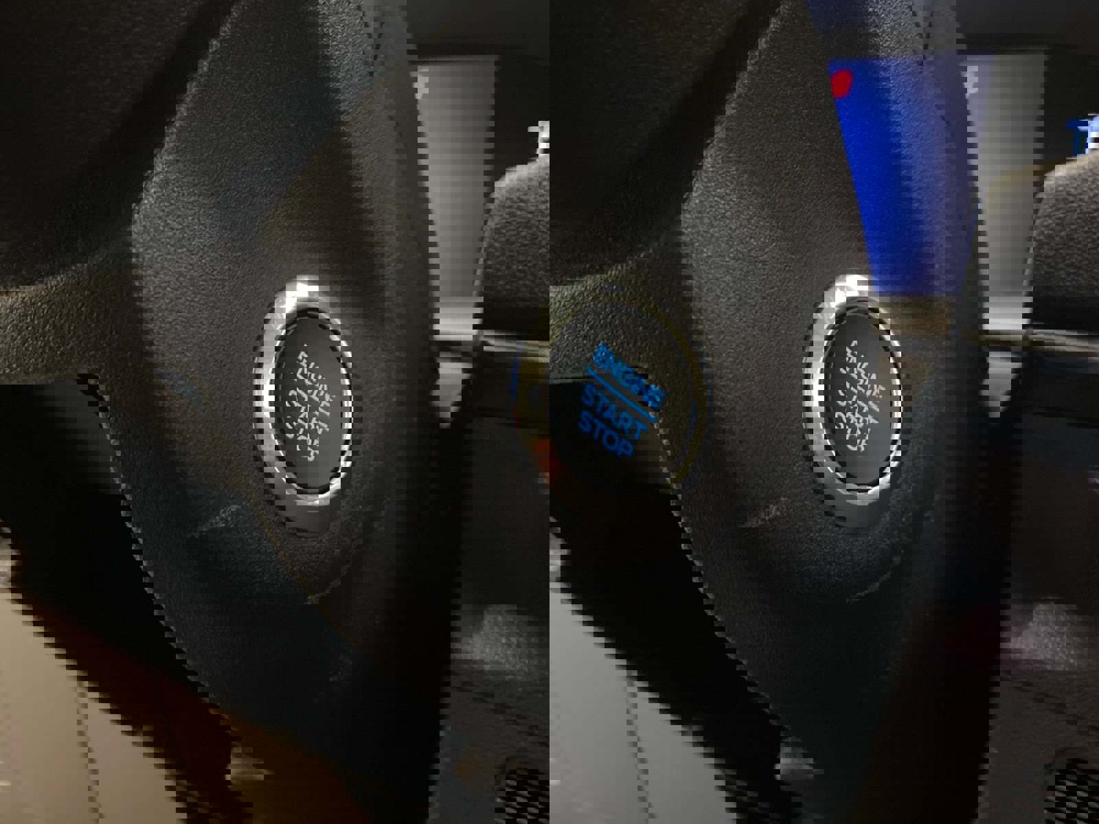 New 2026 Ford Transit 250 MR 148 WB w/ Exterior Upgrade Package image 19