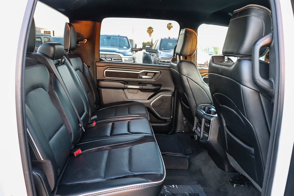 Used 2024 RAM 1500 Laramie AWD/4WD image 18
