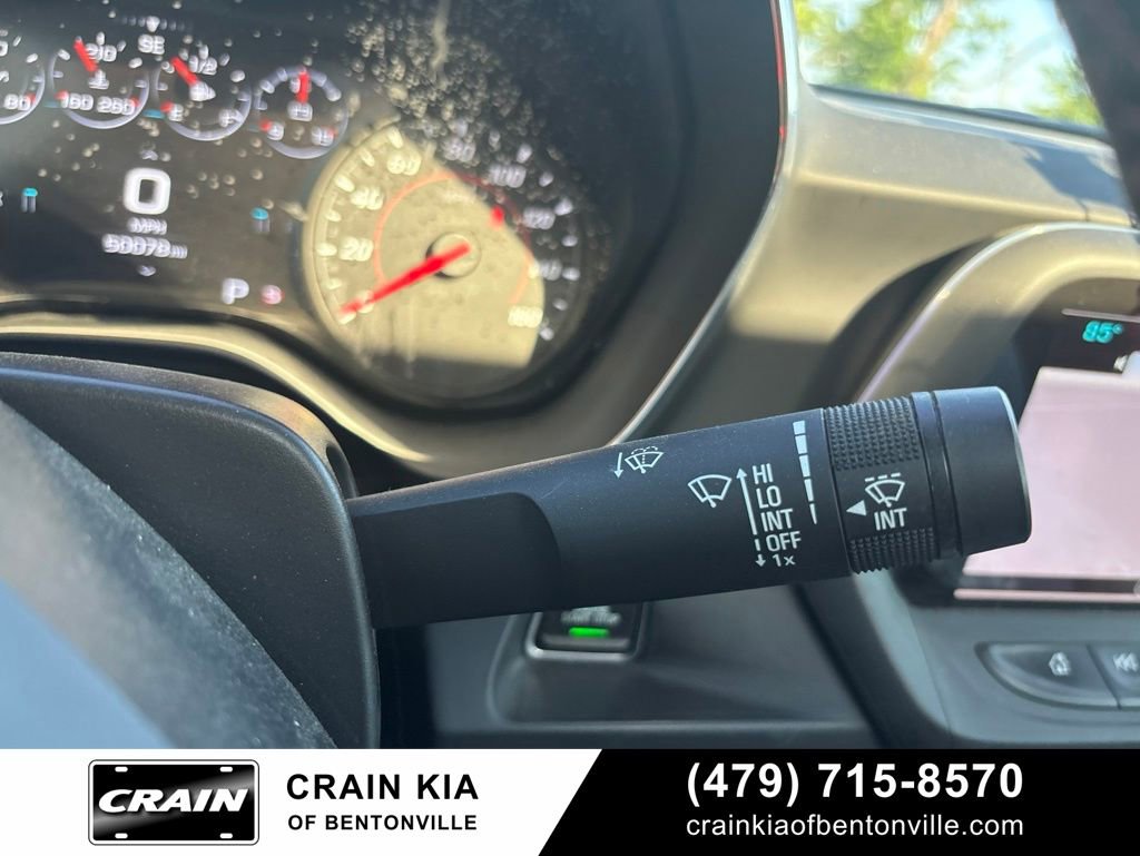 Used 2018 Chevrolet Camaro LT RWD image 27