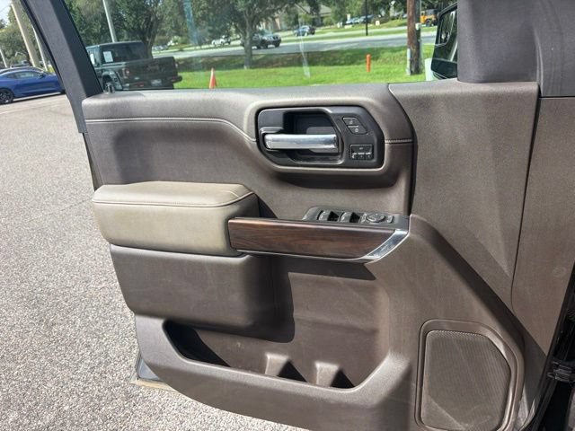 Used 2021 GMC Sierra 1500 SLT AWD/4WD image 11