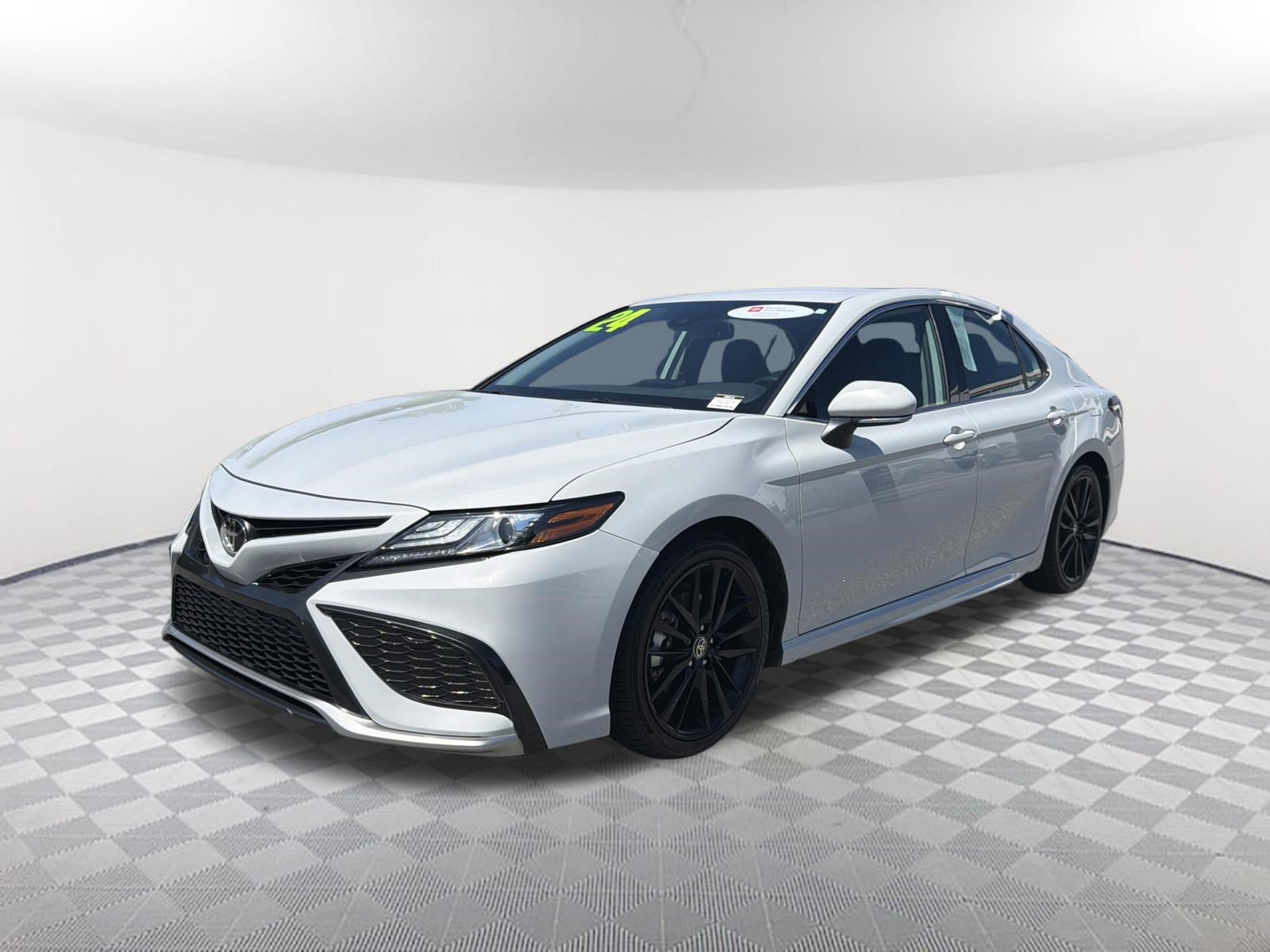 Certified 2024 Toyota Camry XSE FWD image 3