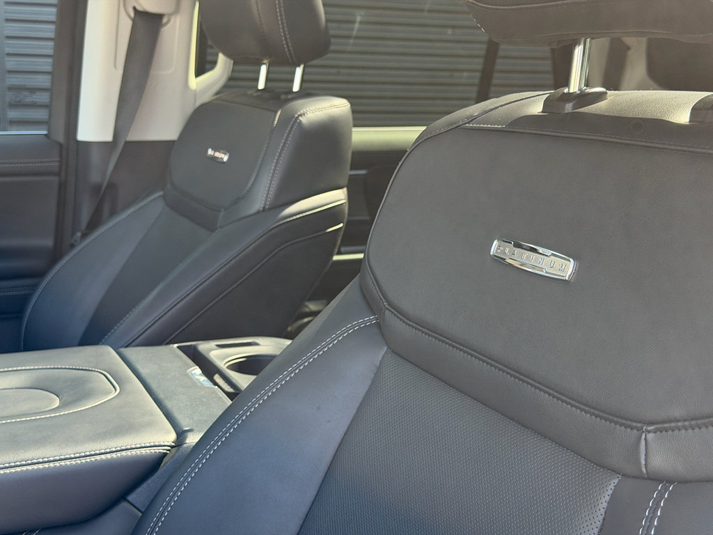 Used 2025 Ford Expedition Max Platinum AWD/4WD image 18