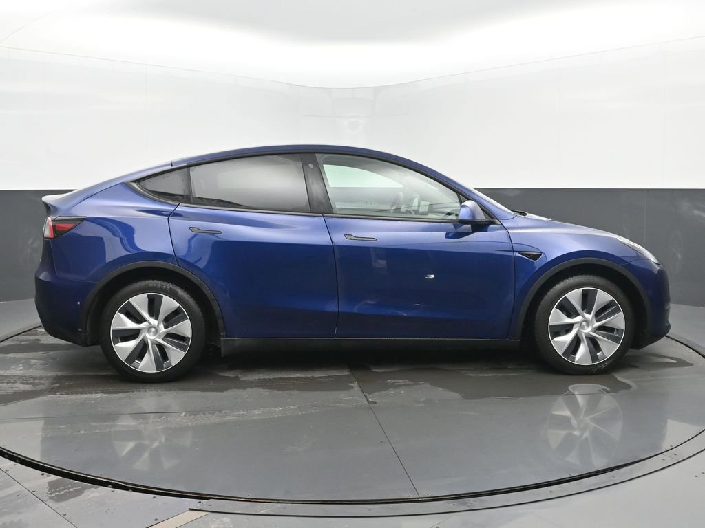 Used 2020 Tesla Model Y Long Range image 6