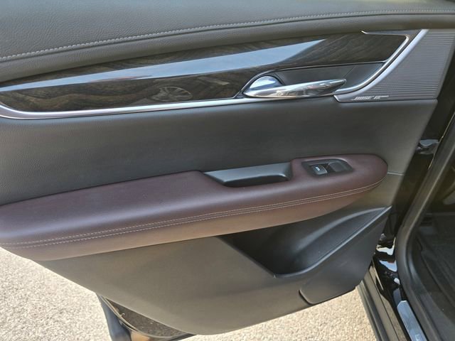 Used 2022 Cadillac XT6 Premium Luxury AWD/4WD image 14