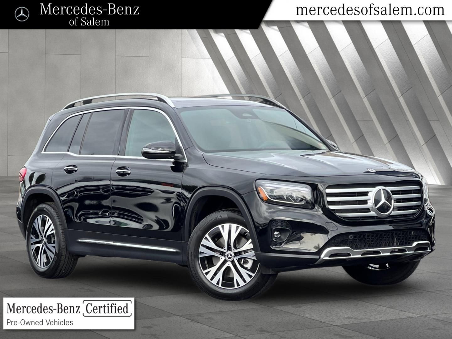 Used 2024 Mercedes-Benz GLB 250 4MATIC image 1