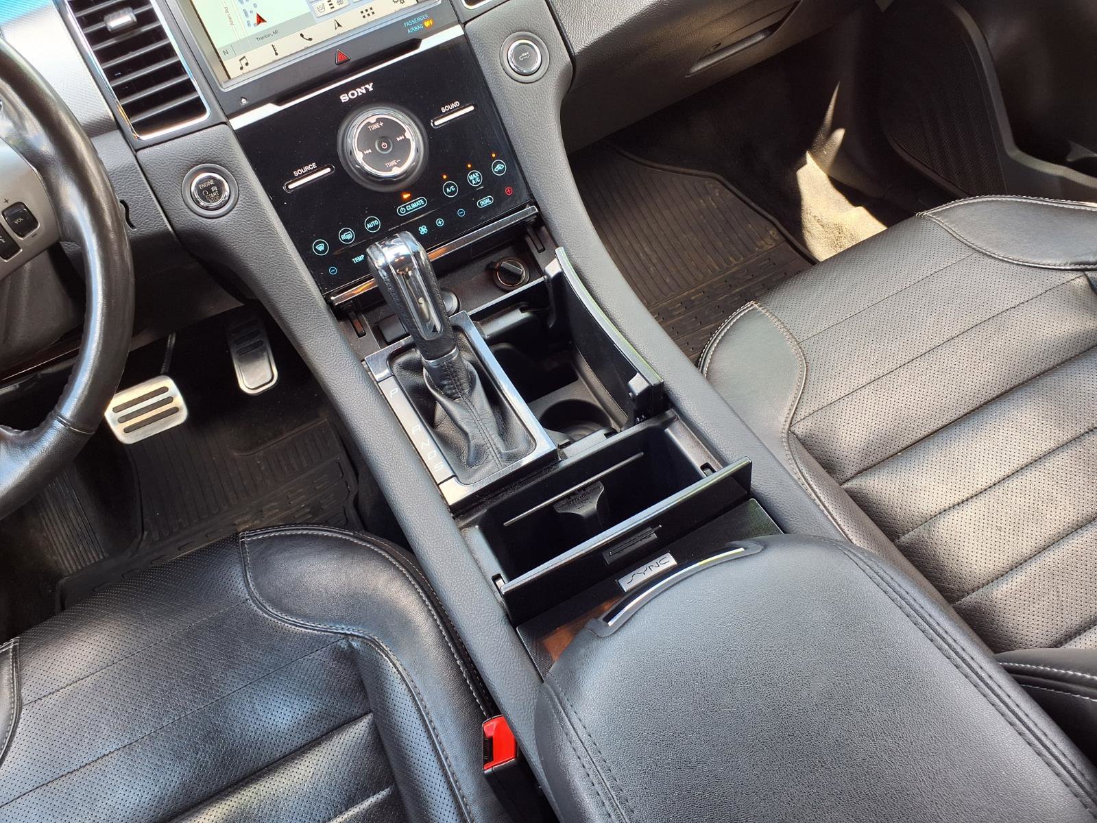 Used 2017 Ford Taurus SHO AWD/4WD image 12