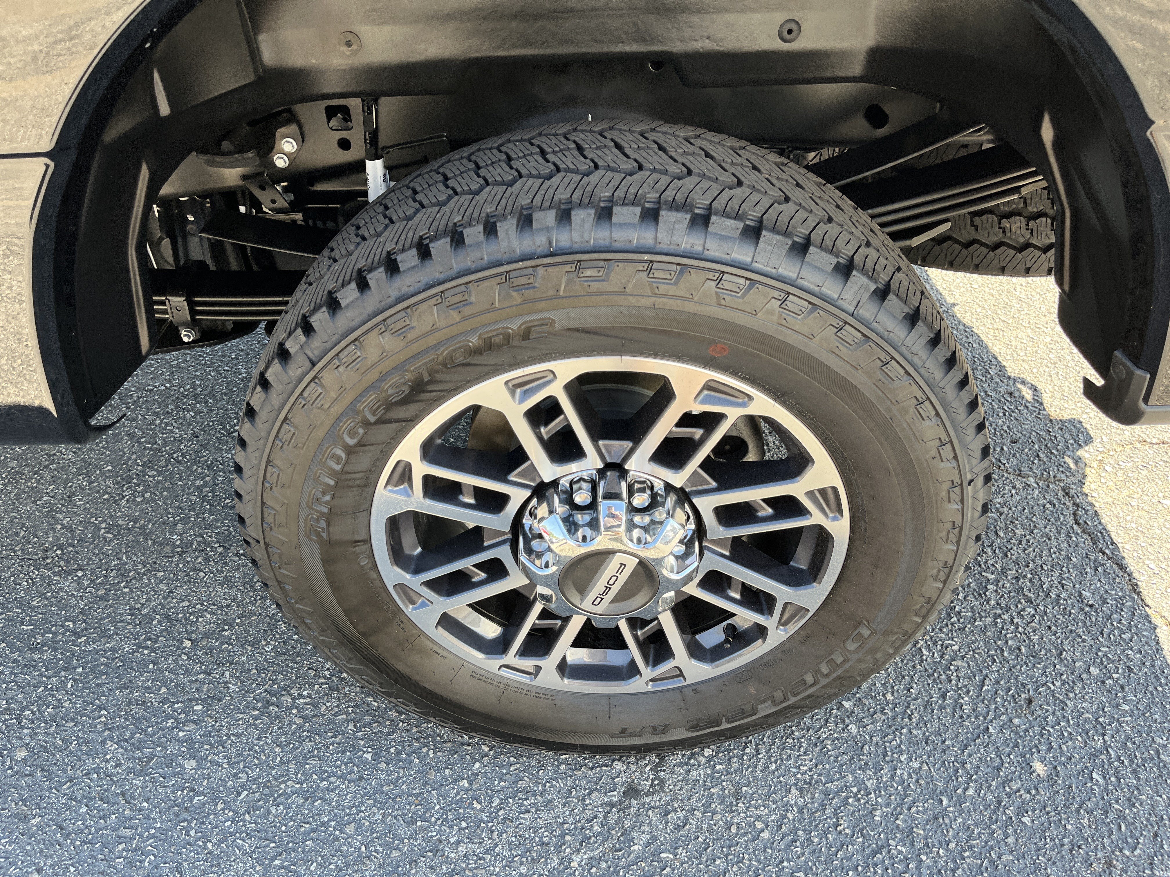 New 2026 Ford F350 Platinum w/ Platinum Plus Package AWD/4WD image 12