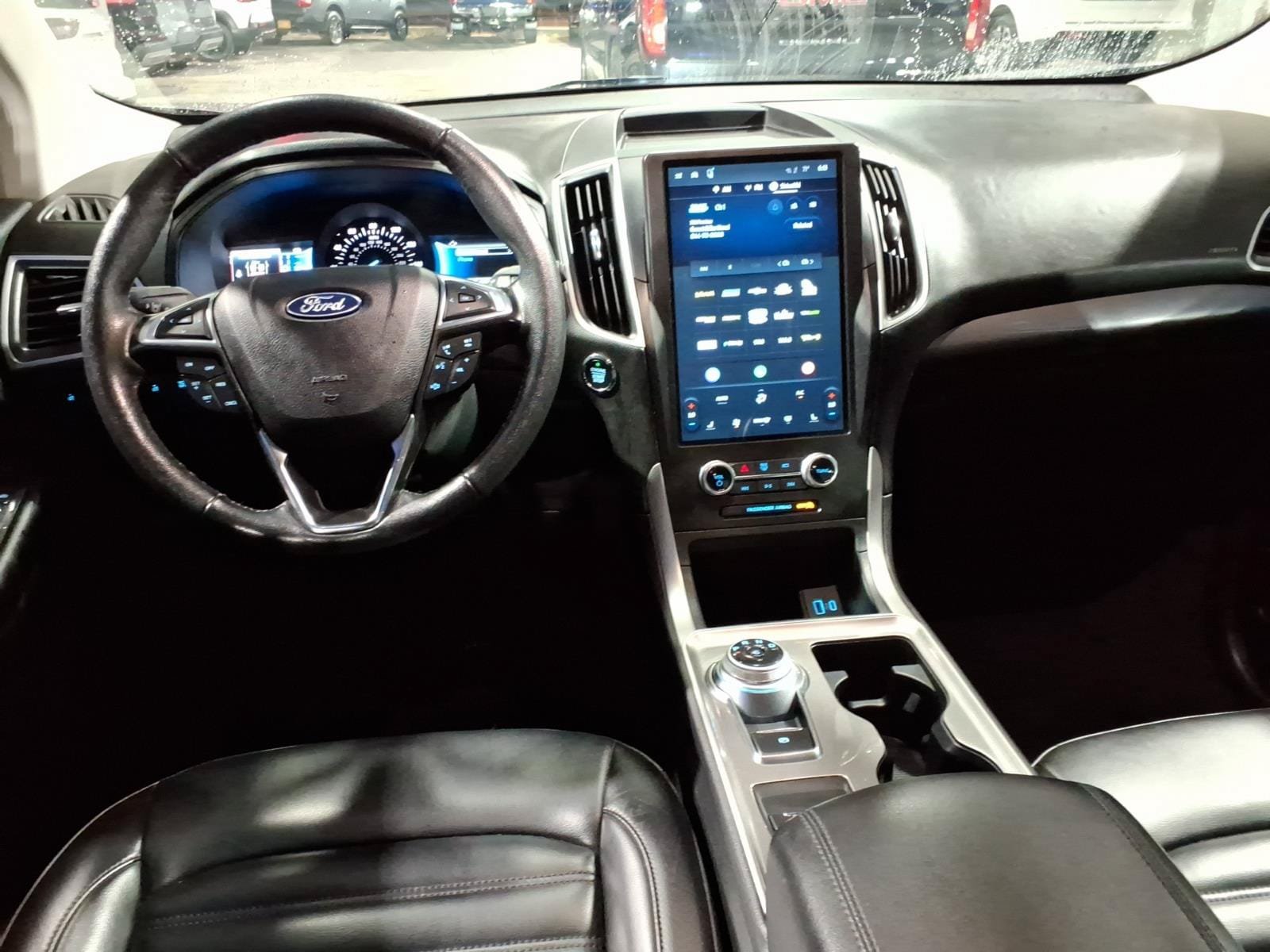 Certified 2024 Ford Edge SEL AWD/4WD image 12