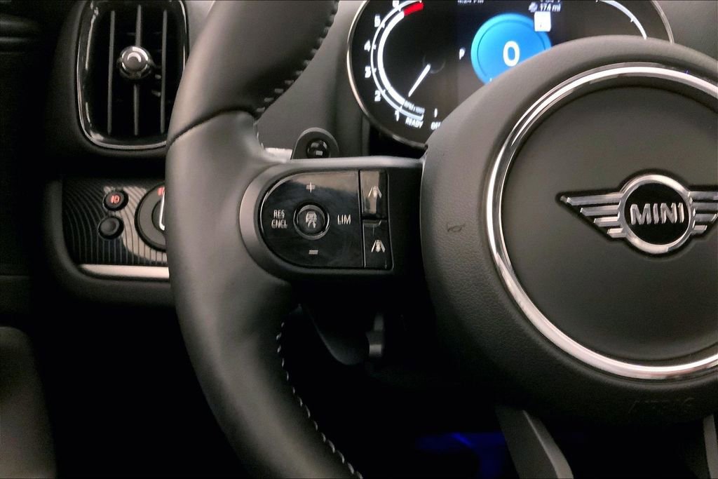Certified 2024 MINI Cooper Countryman S AWD/4WD image 18