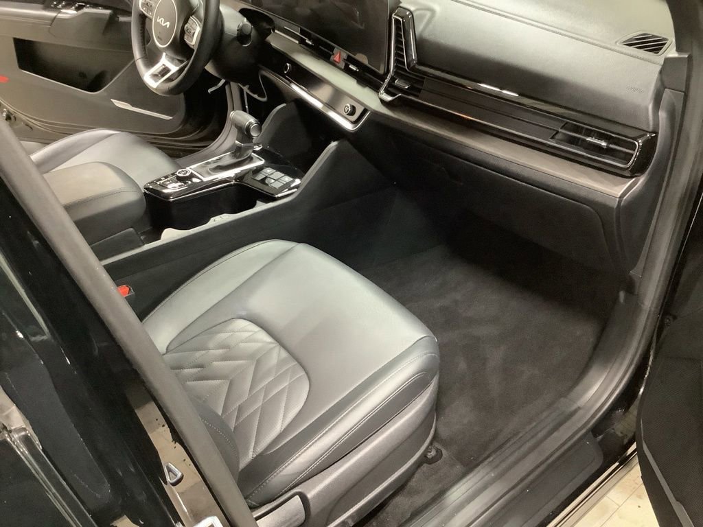 Certified 2023 Kia Sportage X-Line image 22