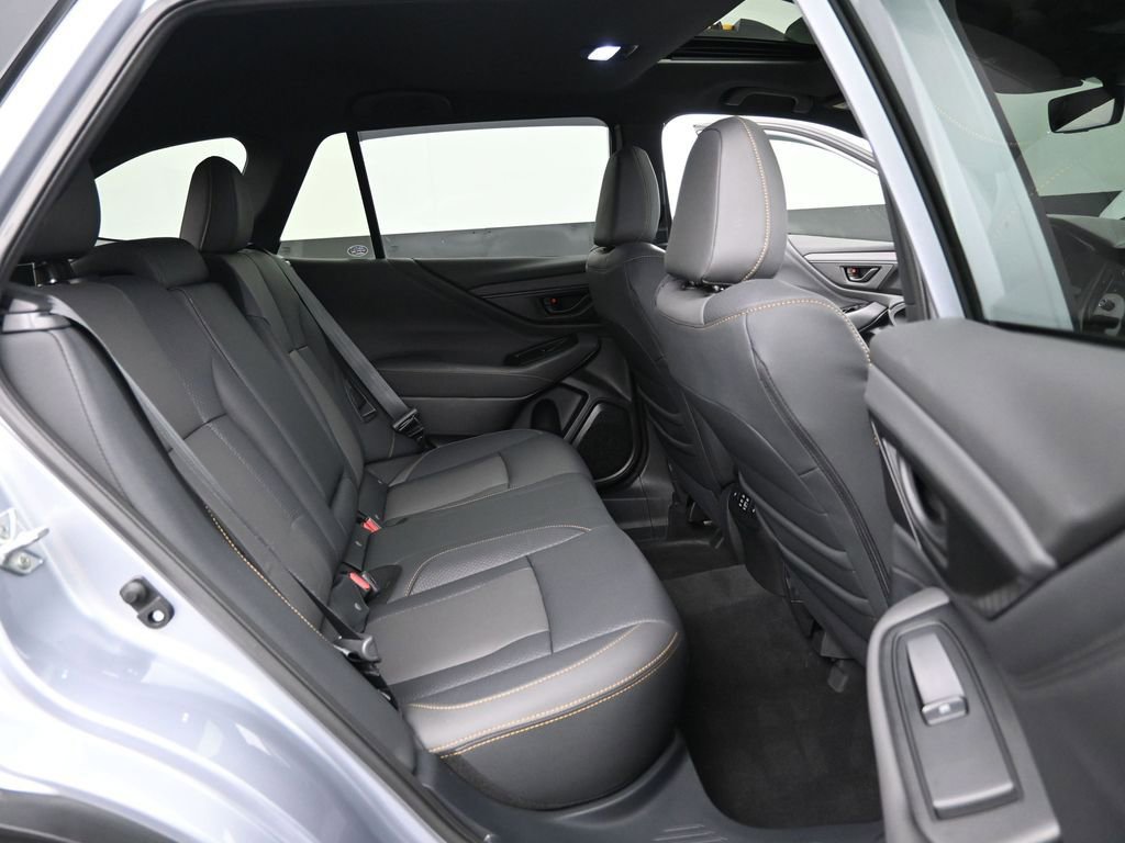 Used 2025 Subaru Outback Wilderness image 17