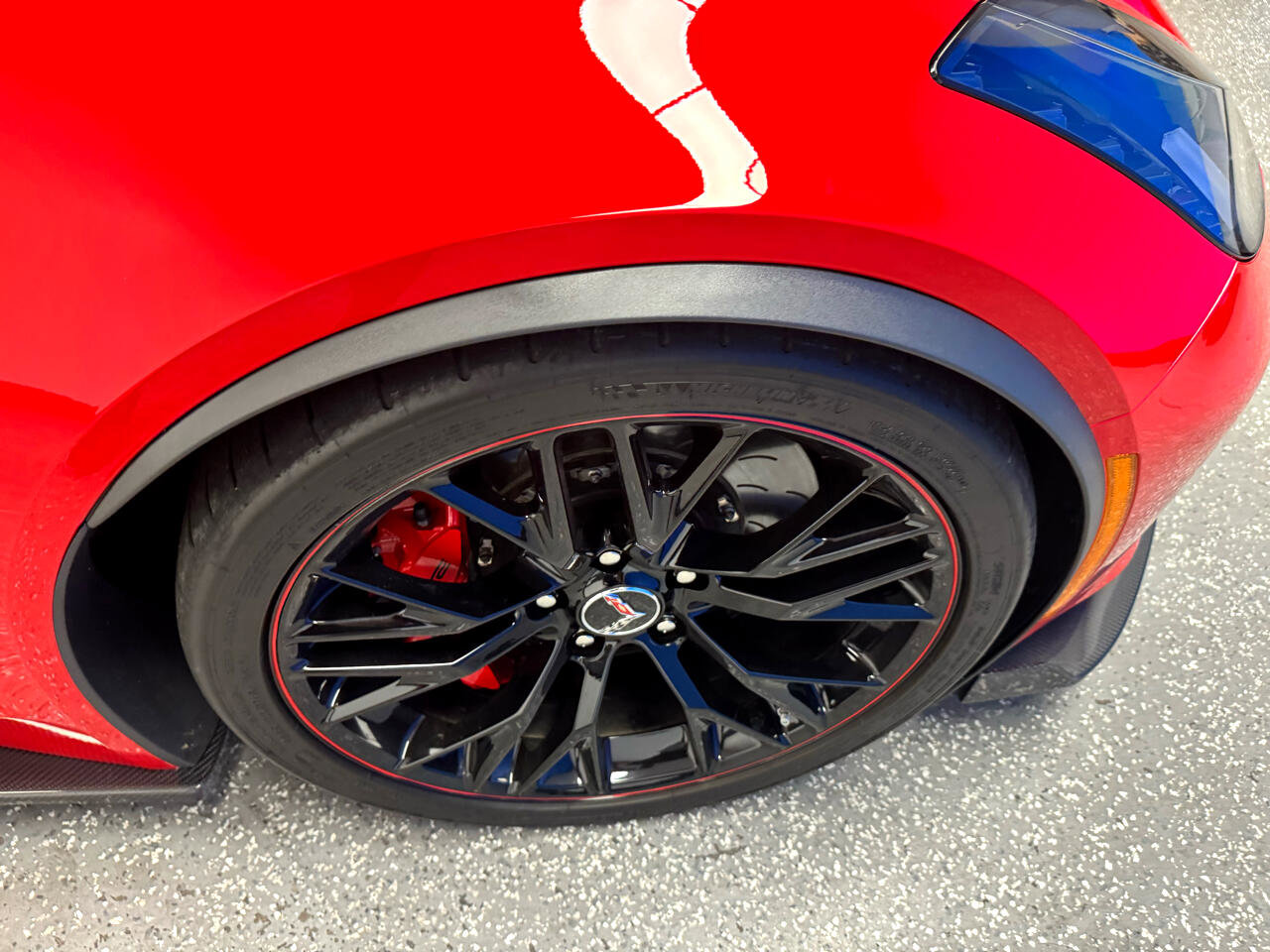 Used 2015 Chevrolet Corvette Z06 w/ 3LZ Preferred Equipment Group image 35