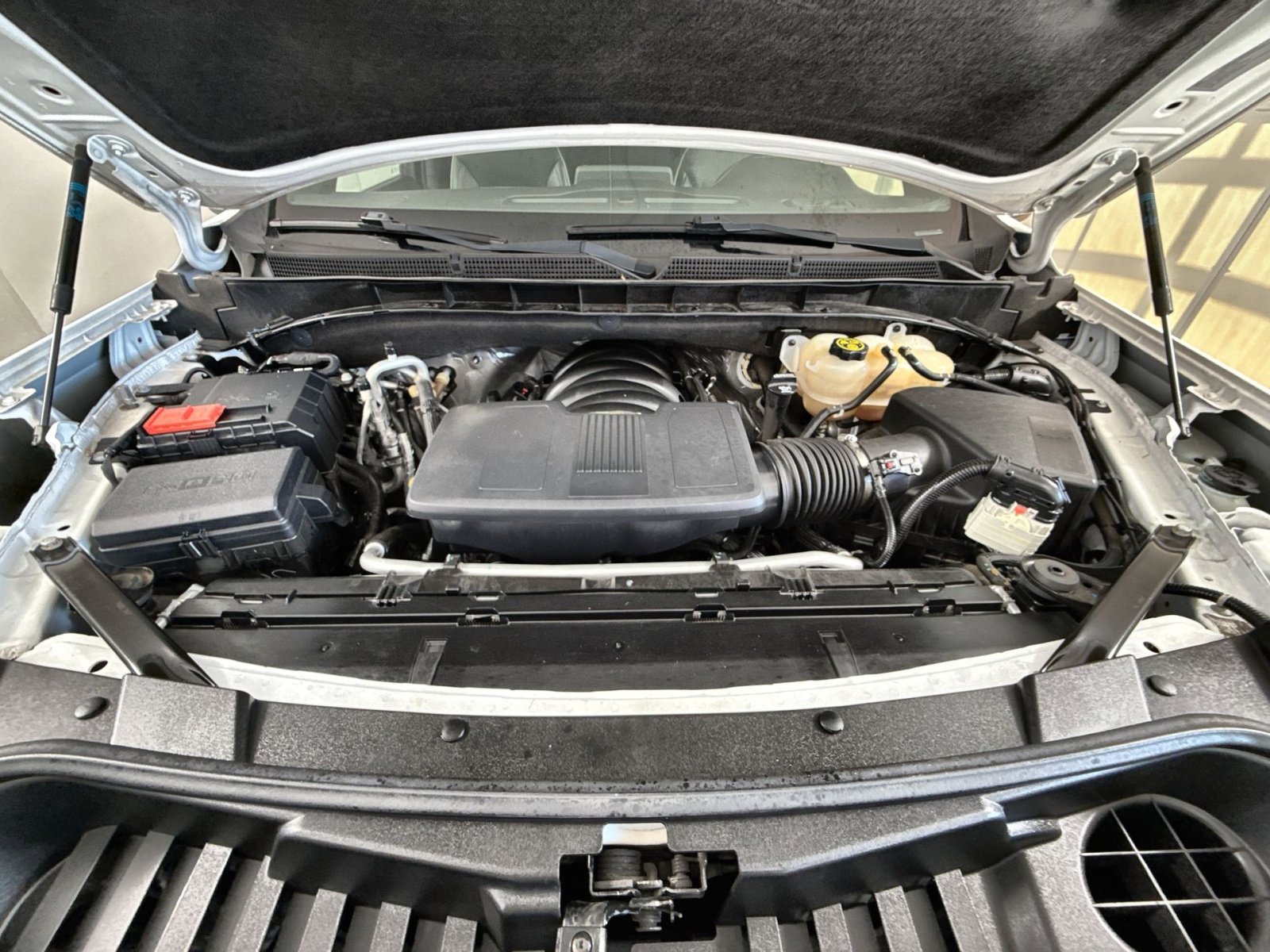 Used 2022 GMC Yukon XL SLT w/ SLT Premium Package image 29