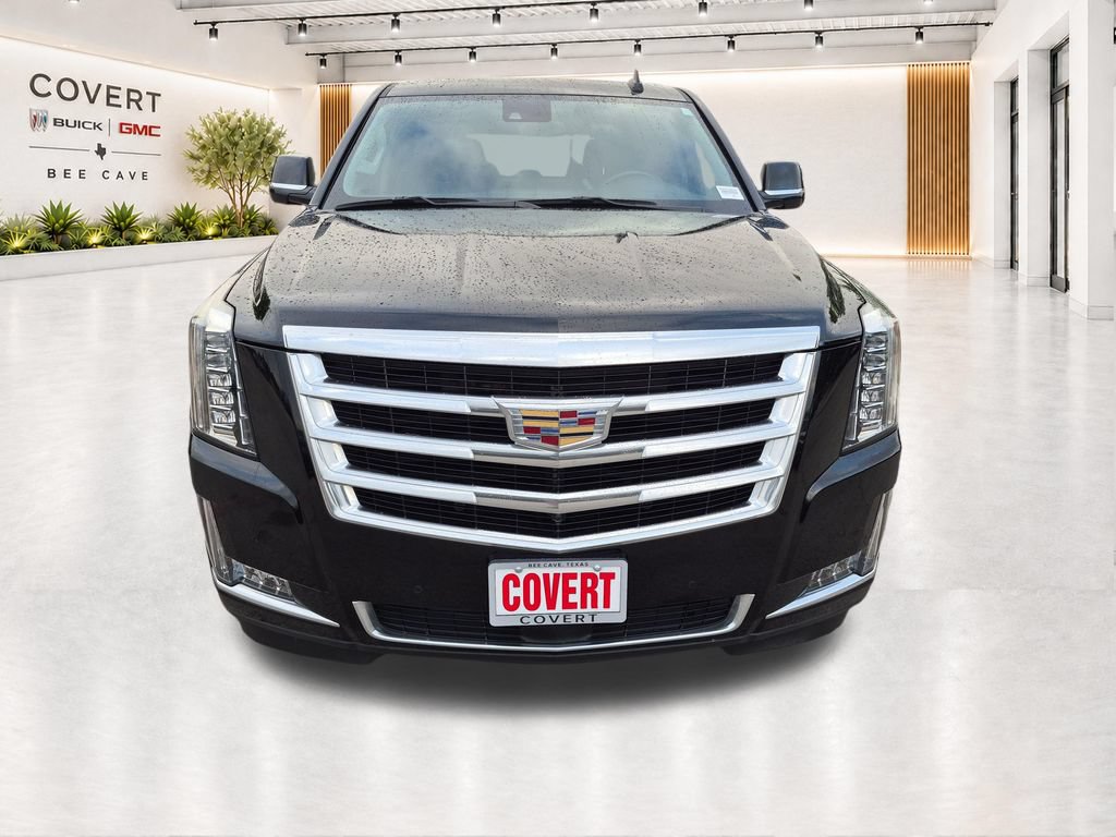 Used 2020 Cadillac Escalade Premium Luxury RWD image 3