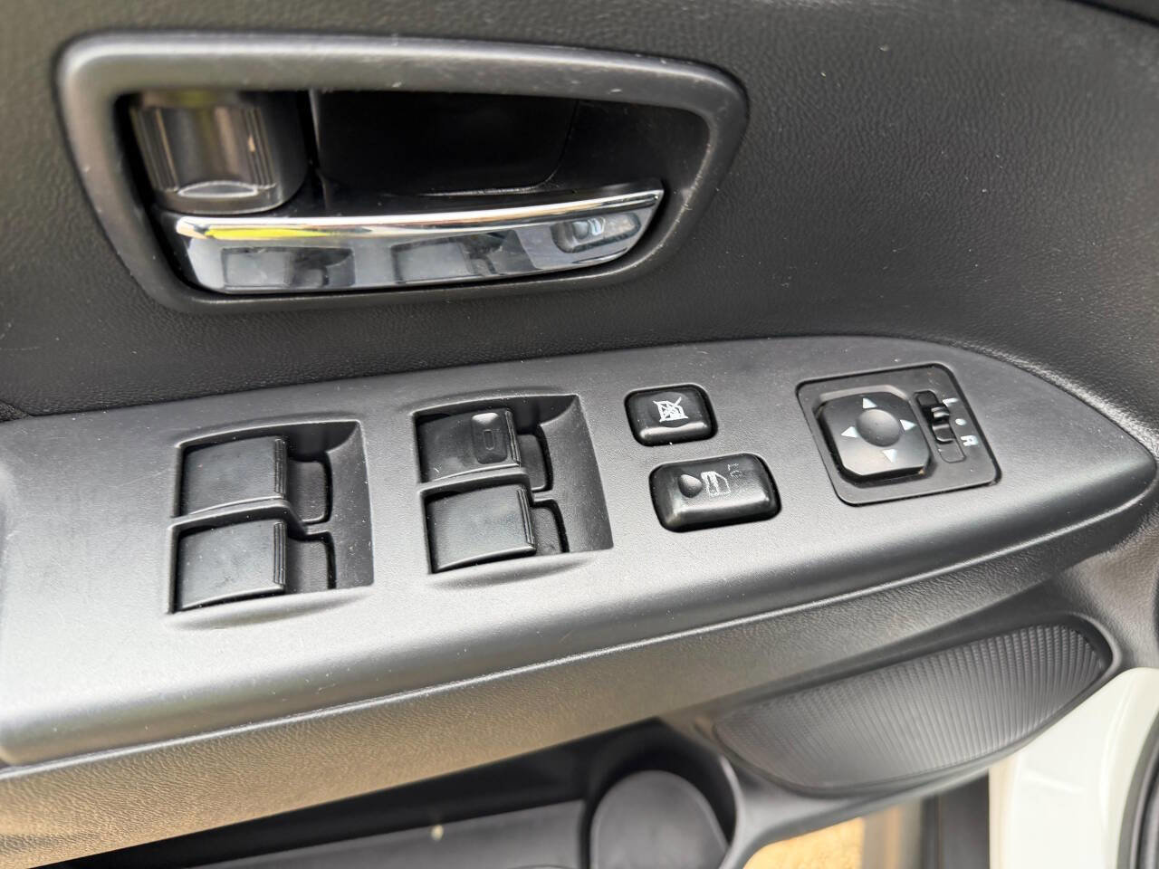 Used 2020 Mitsubishi Outlander Sport Black Edition FWD image 26
