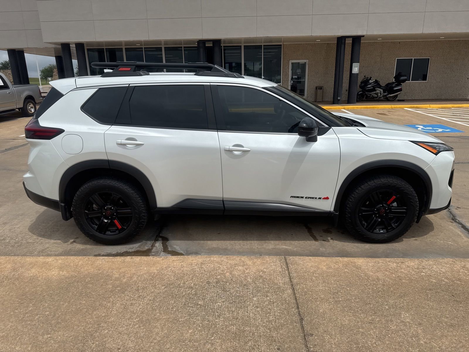Used 2025 Nissan Rogue SV w/ Rock Creek Premium Package AWD/4WD image 10
