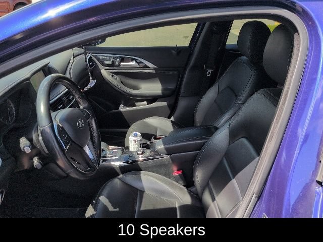 Used 2017 INFINITI QX30 Premium w/ Navigation Package AWD/4WD image 11