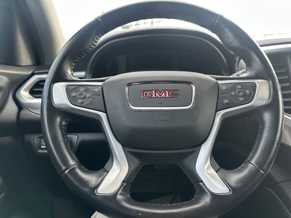 Used 2022 GMC Acadia SLT w/ Trailering Package image 7