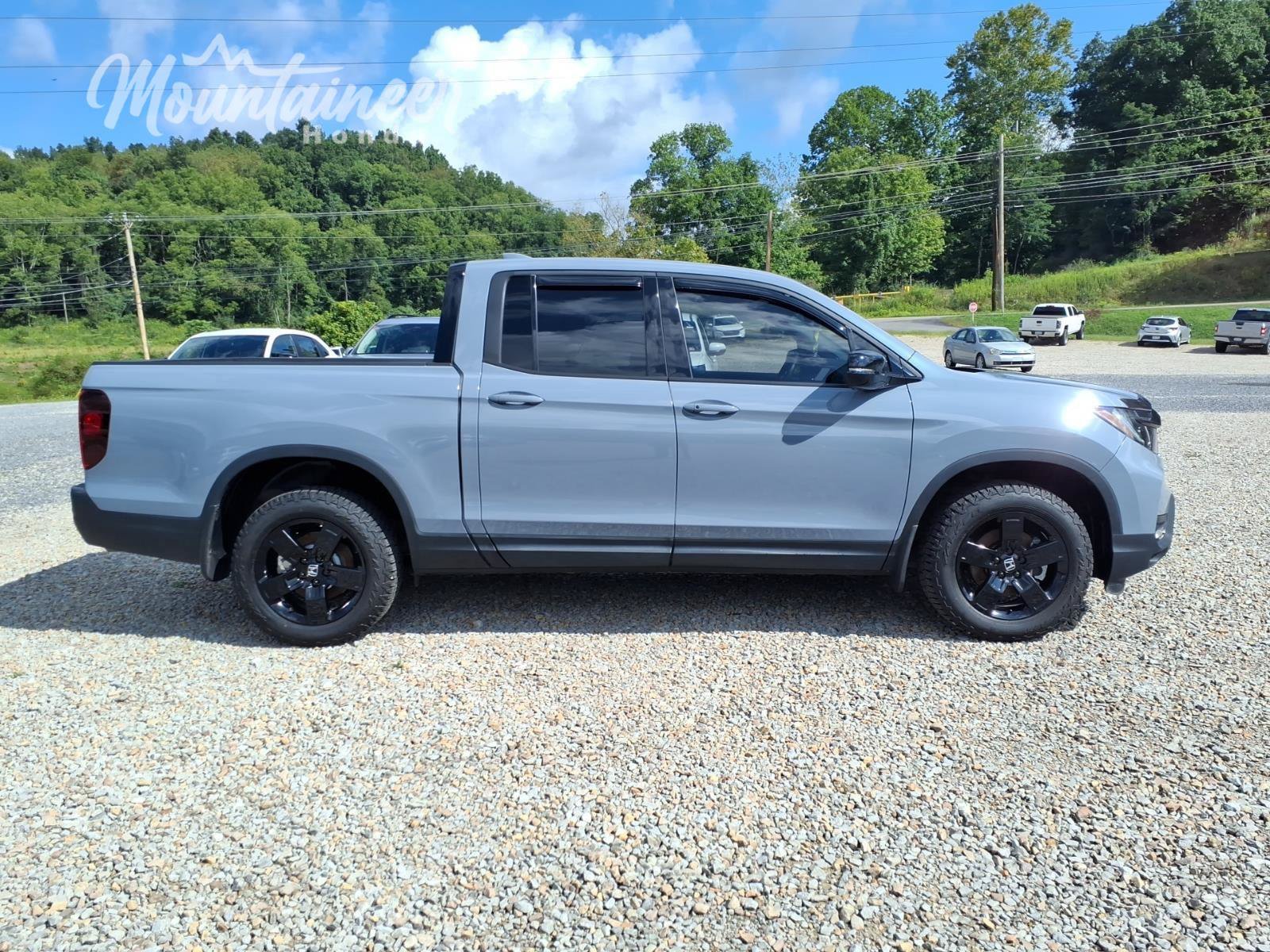 Certified 2024 Honda Ridgeline Black Edition image 4
