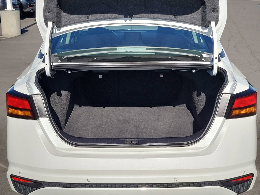 Used 2024 Nissan Altima 2.5 SV image 21