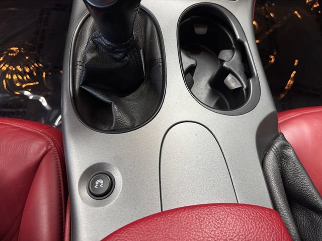 Used 2006 Chevrolet Corvette Convertible w/ Preferred Equipment Group RWD image 19