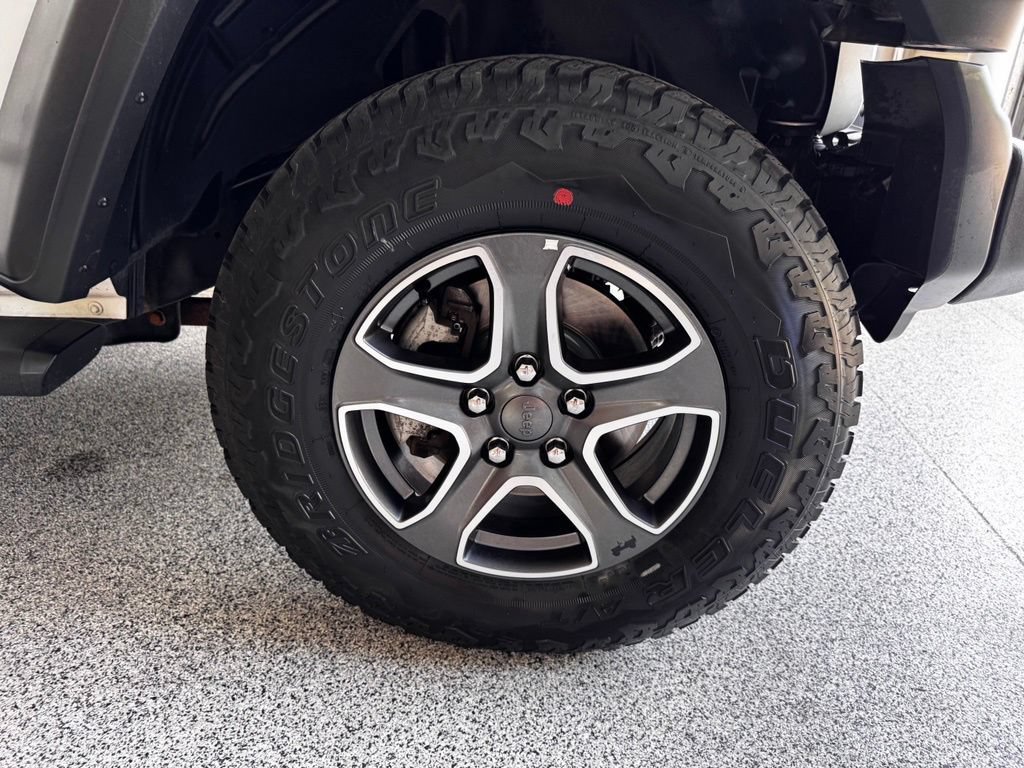 Used 2018 Jeep Wrangler Sport AWD/4WD image 11