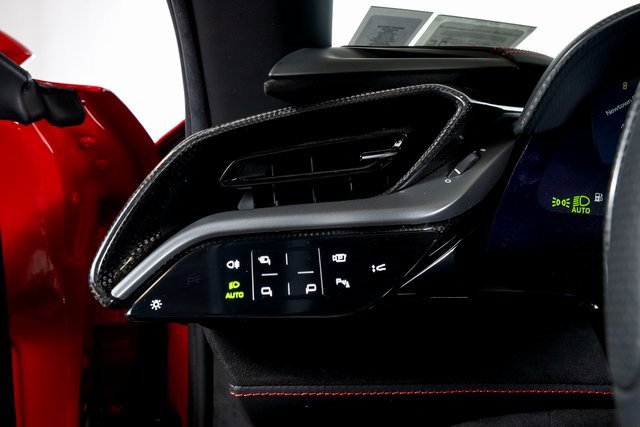 Used 2024 Ferrari SF90 Spider image 37