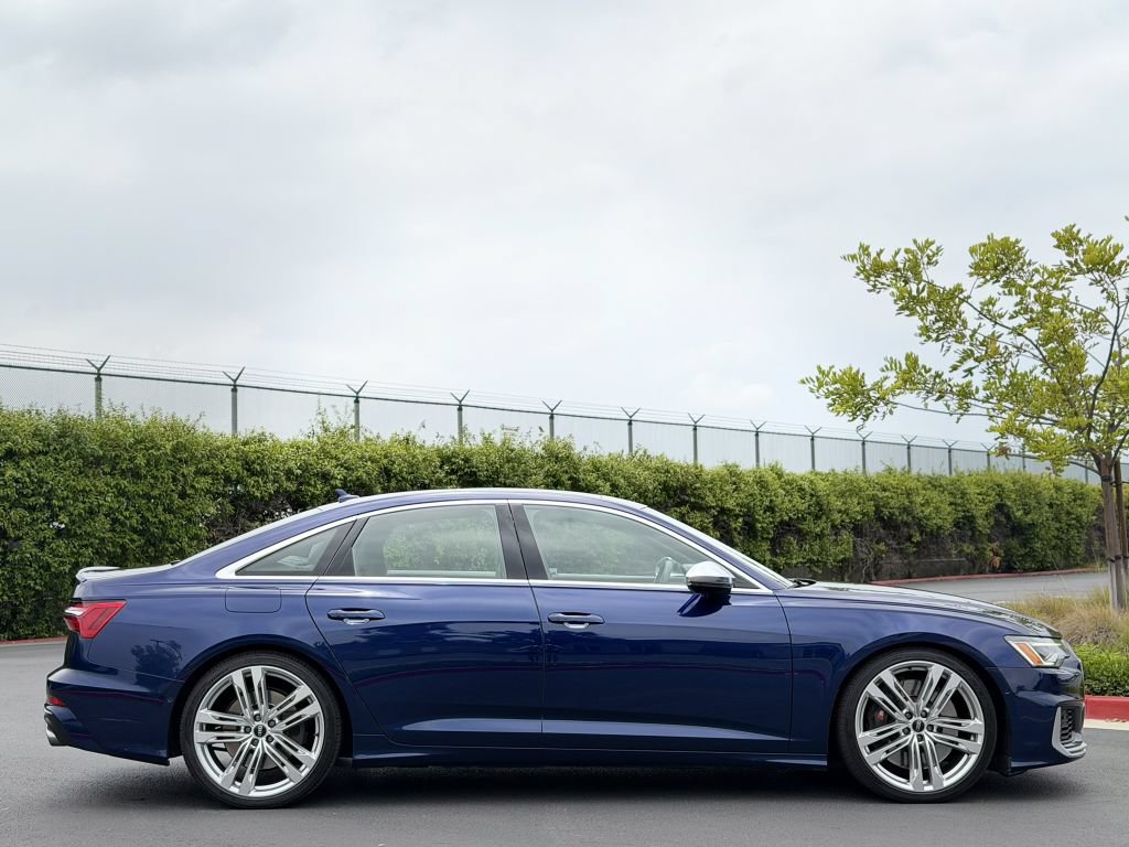 Used 2021 Audi S6 Premium Plus w/ S6 Executive Package AWD/4WD image 10