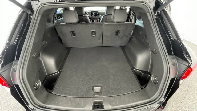 Used 2025 Chevrolet Blazer RS image 45