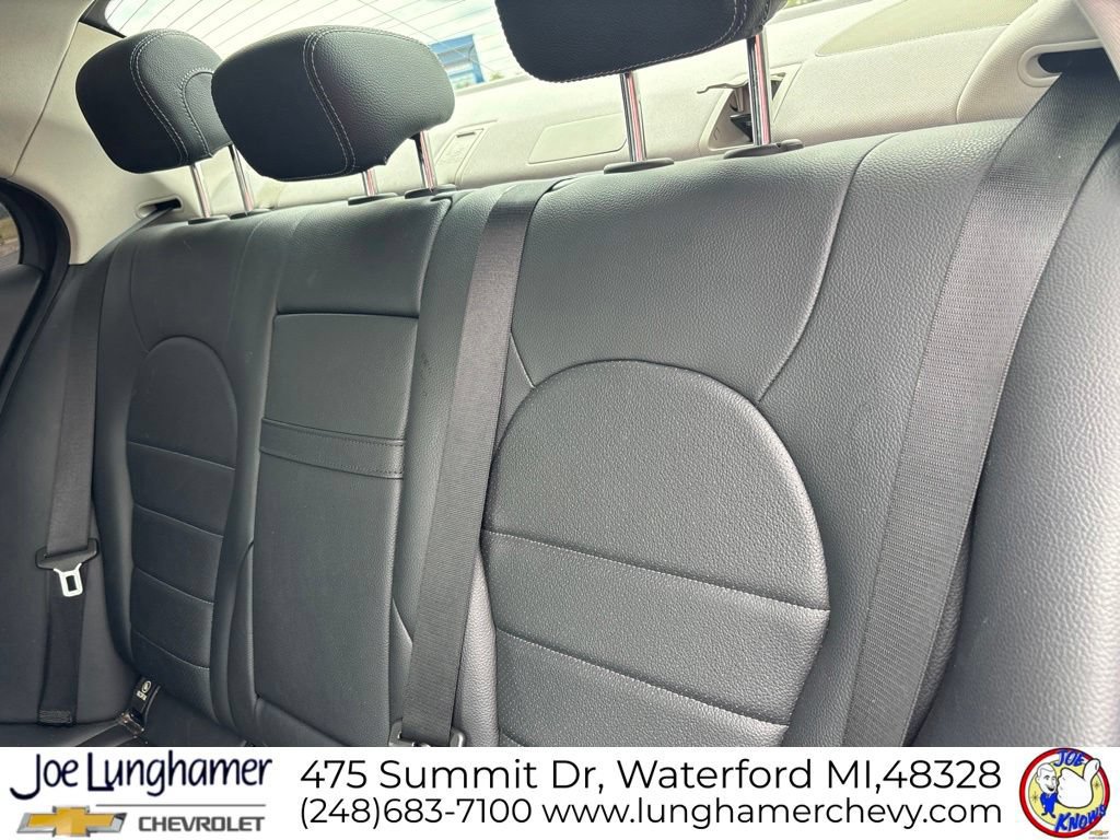 Used 2016 Mercedes-Benz C 300 4MATIC Sedan image 11
