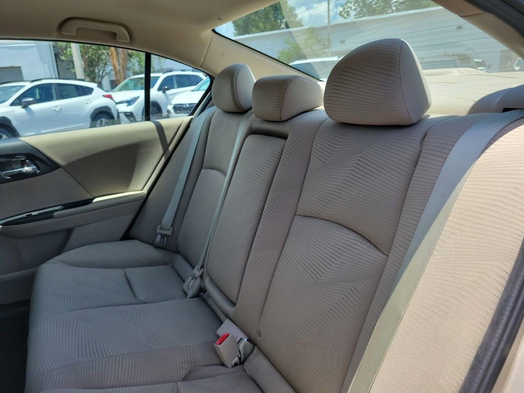 Used 2014 Honda Accord LX image 9